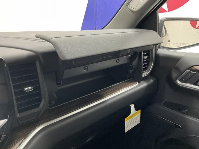 2026 Chevrolet Silverado 1500 4WD Crew Cab Standard Bed LT