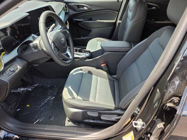 2026 Chevrolet Trax LT - Photo 6