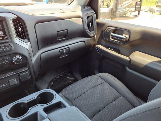2026 Chevrolet Silverado 2500HD Crew Cab, Standard Bed, WT, 4WD
