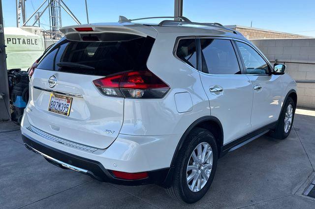2020 Nissan Rogue SV FWD