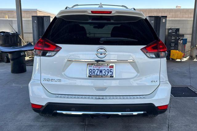 2020 Nissan Rogue SV FWD