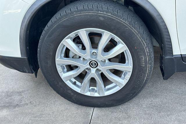 2020 Nissan Rogue SV FWD