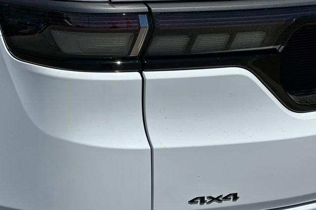 2026 Jeep Grand Wagoneer Limited Altitude 4x4