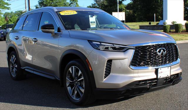 2023 INFINITI QX60 LUXE AWD
