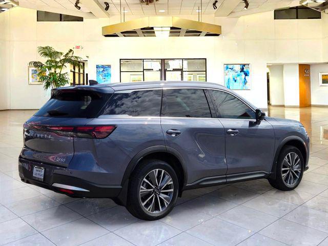2027 INFINITI QX60 LUXE