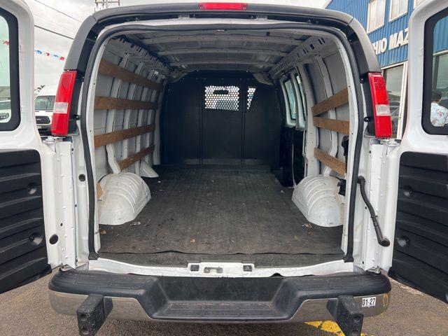 2022 Chevrolet Express Cargo Van RWD 2500 Regular Wheelbase WT