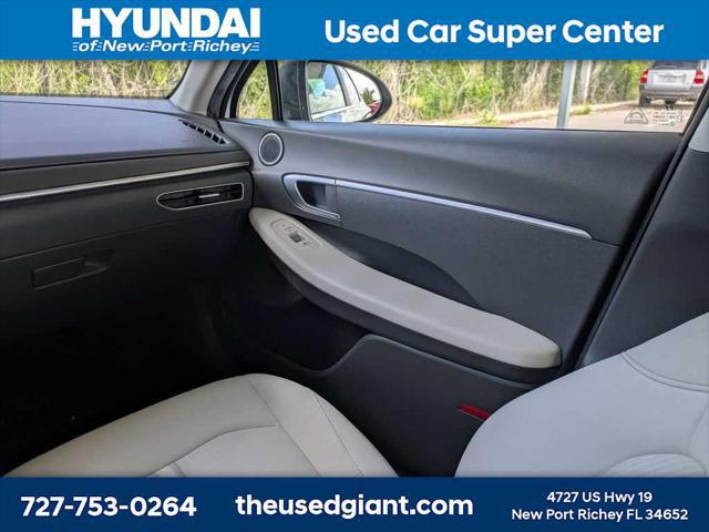 2022 Hyundai Sonata SE