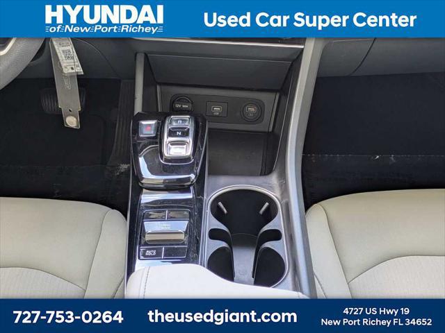 2022 Hyundai Sonata SE