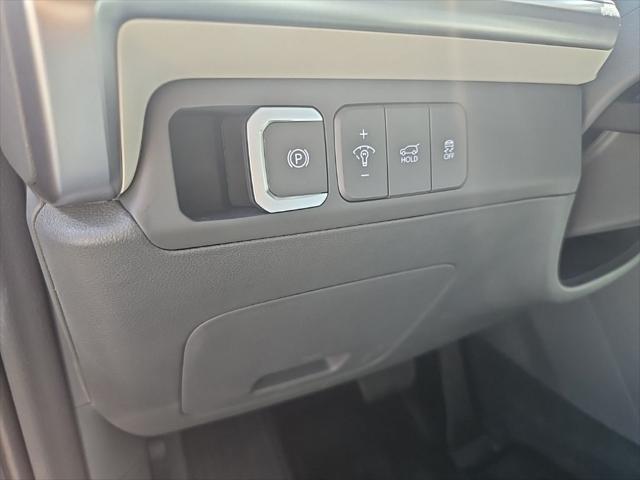 2025 Hyundai Santa Fe SE