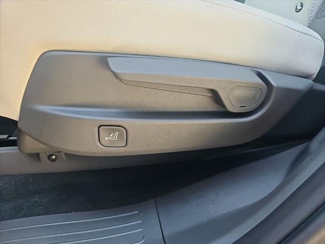2025 Hyundai Santa Fe SE