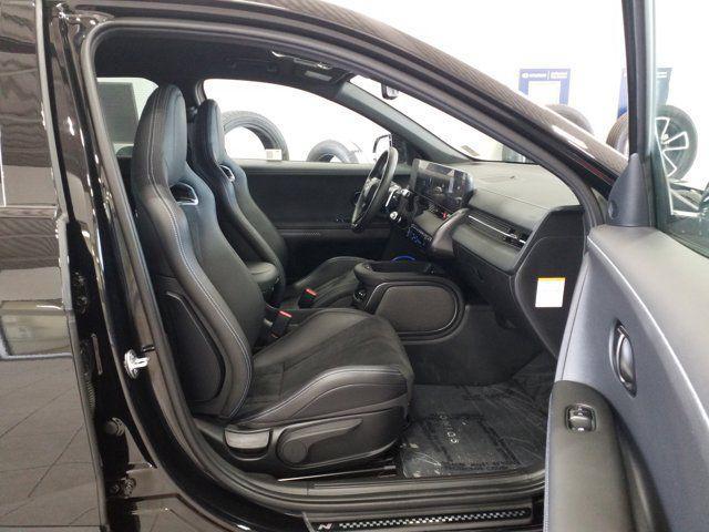 2025 Hyundai IONIQ 5 Base