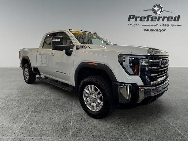 2024 GMC Sierra 2500HD 4WD Double Cab Standard Bed SLE for sale in Muskegon, MI