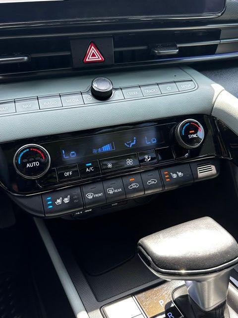 2024 Hyundai Elantra Hybrid Limited