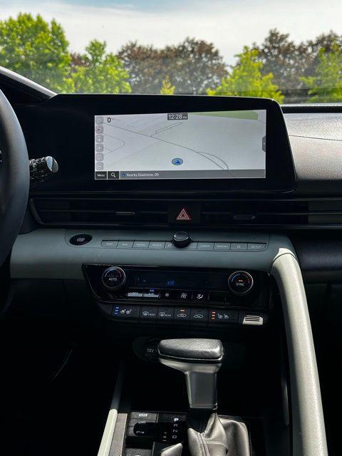 2024 Hyundai Elantra Hybrid Limited