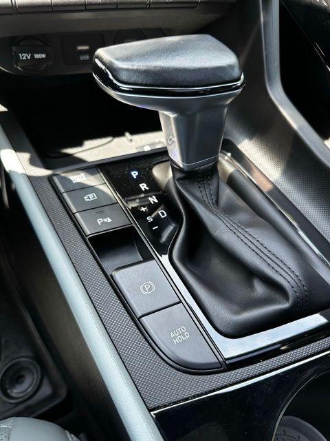 2024 Hyundai Elantra Hybrid Limited