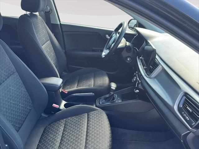 2022 Kia Rio 5 door S