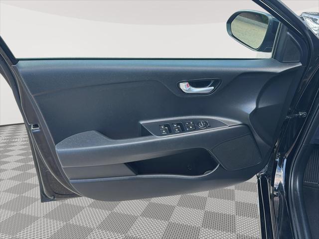 2022 Kia Rio 5 door S