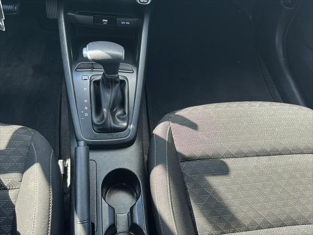 2022 Kia Rio 5 door S