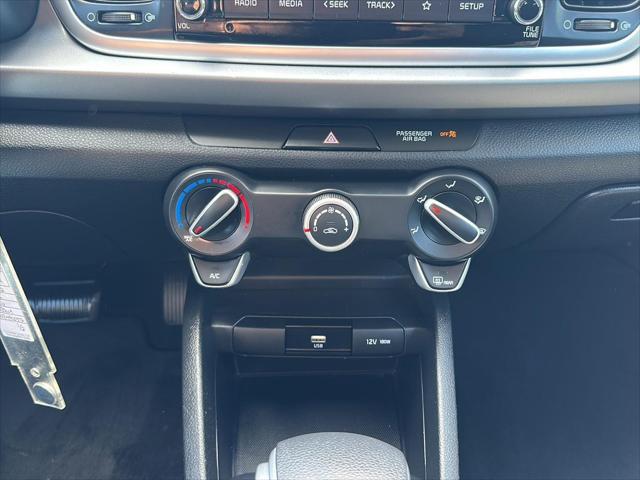 2022 Kia Rio 5 door S