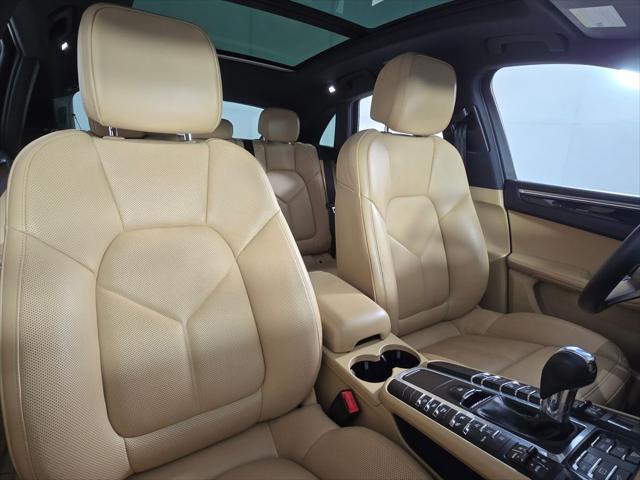 2018 Porsche Macan S