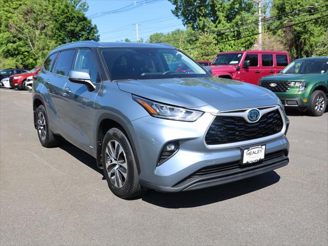 2020 Toyota Highlander Hybrid XLE for sale in FISHKILL, NY