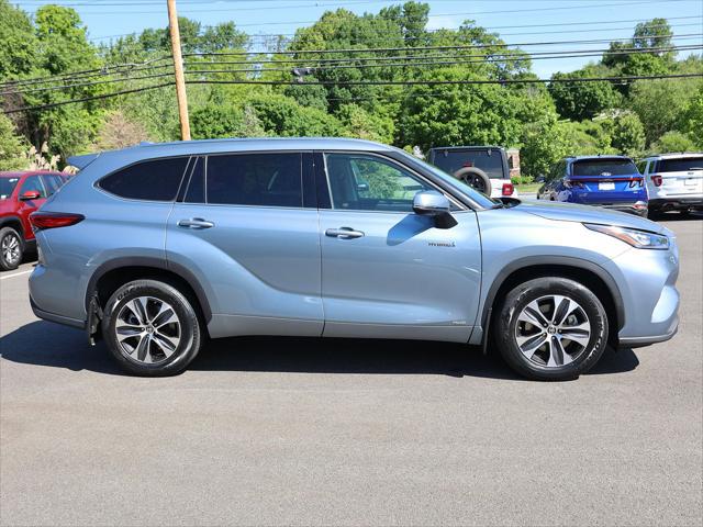 2020 Toyota Highlander Hybrid XLE