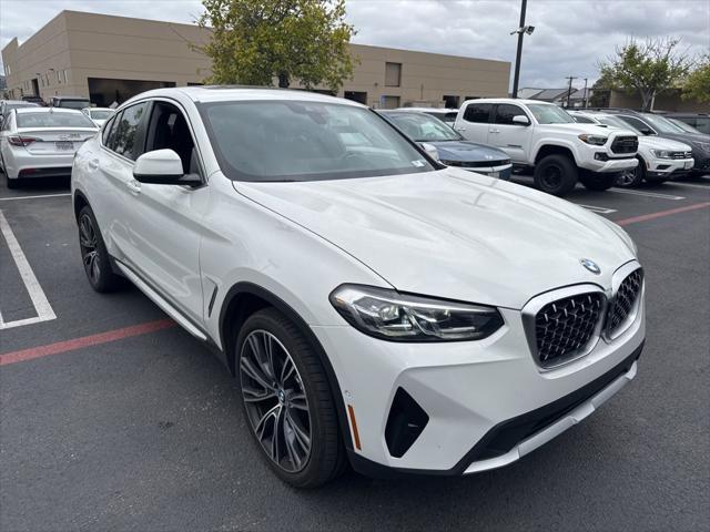 2022 BMW X4 xDrive30i