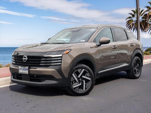 2025 Nissan Kicks SV FWD