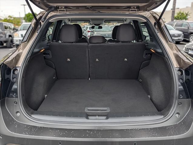 2025 Nissan Kicks SV FWD