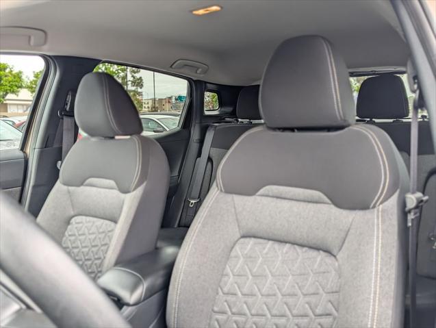 2025 Nissan Kicks SV FWD