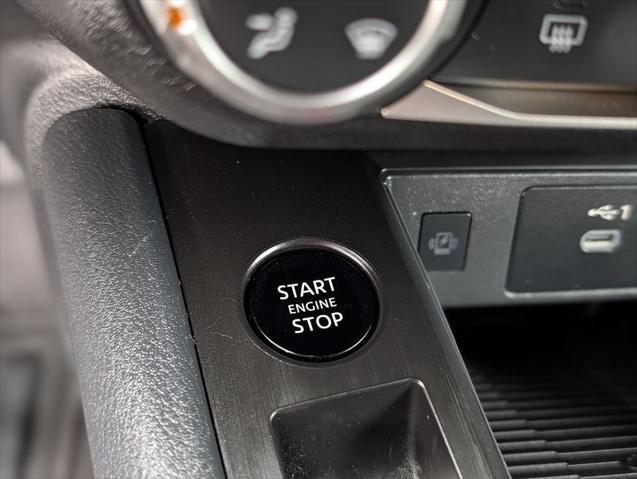 2025 Nissan Kicks SV FWD