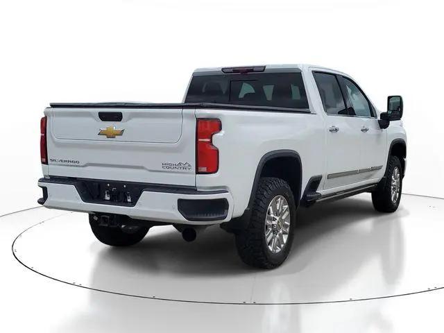 2025 Chevrolet Silverado 2500HD 4WD Crew Cab Standard Bed High Country for sale in Lansing, MI
