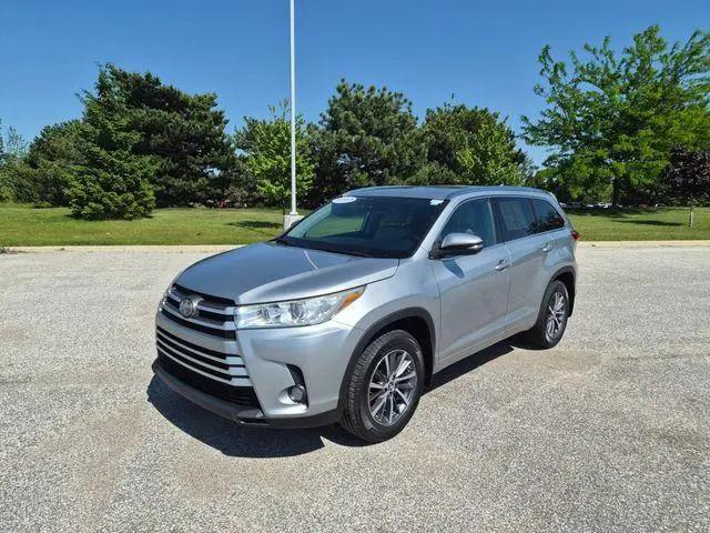 2018 Toyota Highlander XLE for sale in Saginaw, MI