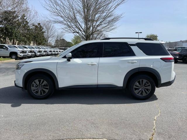 2022 Nissan Pathfinder SV 4WD