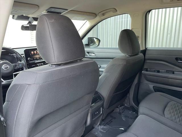 2022 Nissan Pathfinder SV 4WD