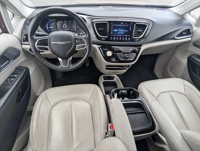 2020 Chrysler Pacifica Hybrid Touring L