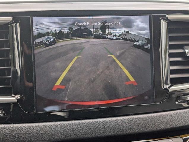 2020 Chrysler Pacifica Hybrid Touring L