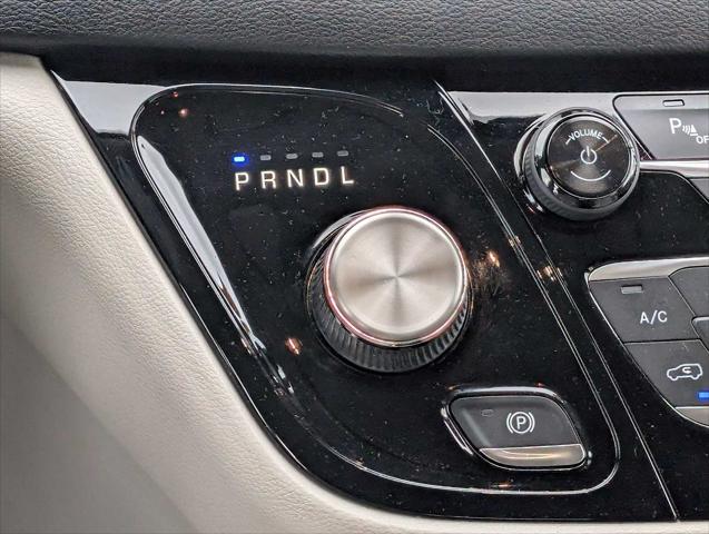 2020 Chrysler Pacifica Hybrid Touring L
