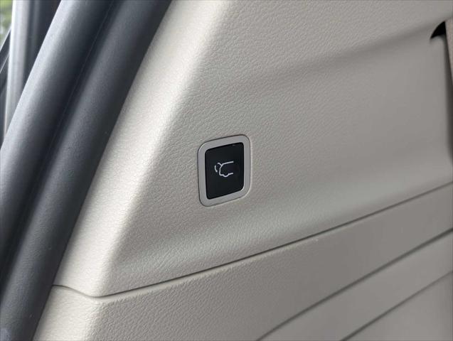 2020 Chrysler Pacifica Hybrid Touring L