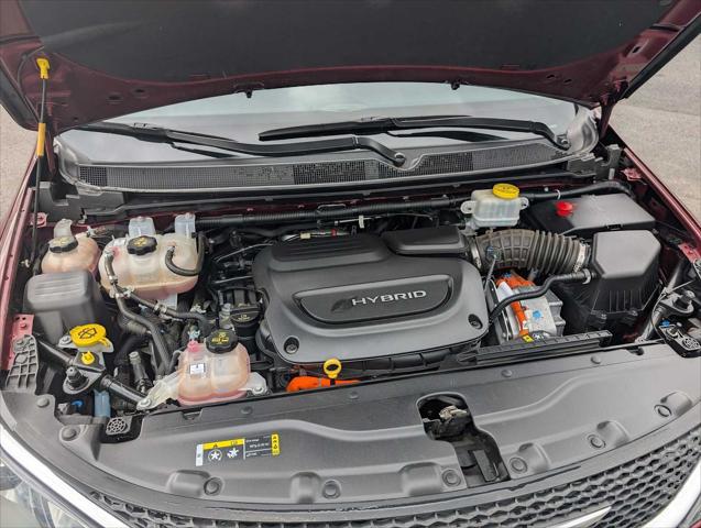2020 Chrysler Pacifica Hybrid Touring L