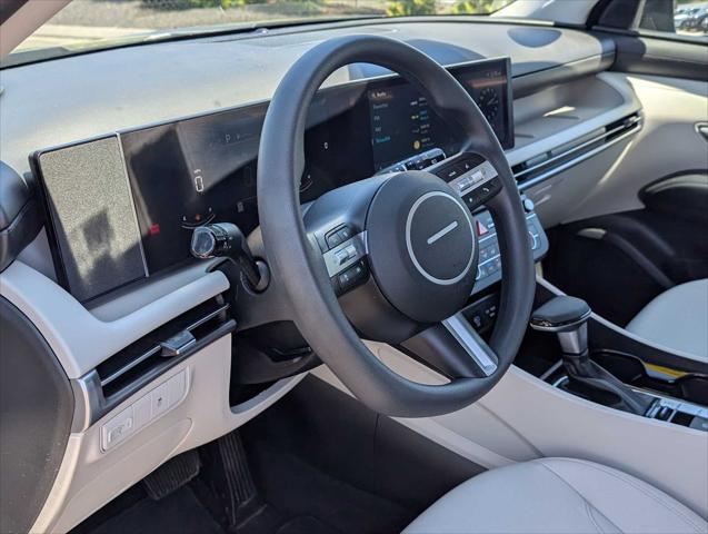 2025 Hyundai Tucson SE