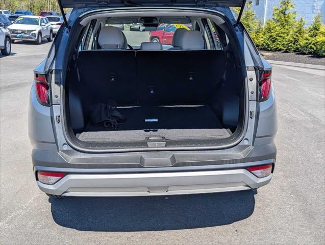 2025 Hyundai Tucson SE