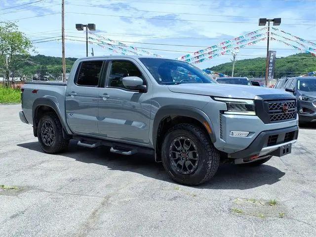 2023 Nissan Frontier Crew Cab PRO-4X 4x4 for sale in Beckley, WV