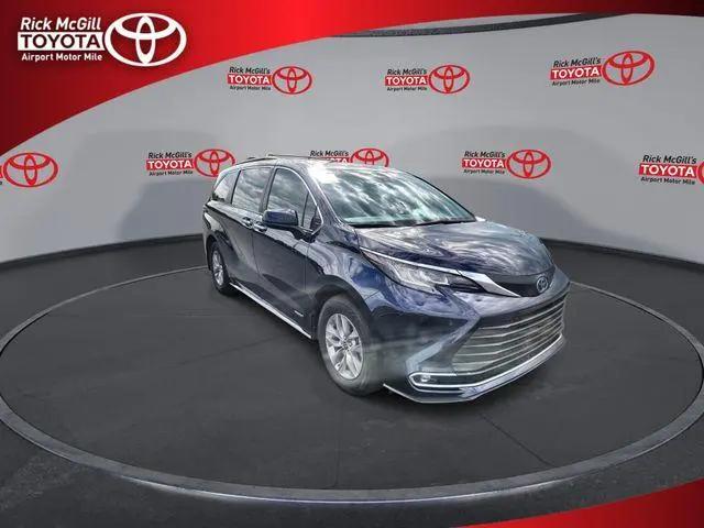 2021 Toyota Sienna XLE for sale in Alcoa, TN