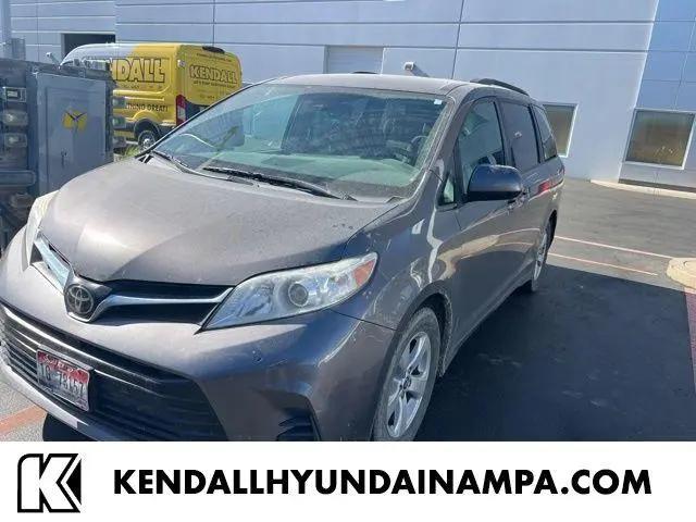 2018 Toyota Sienna LE 8 Passenger for sale in Nampa, ID
