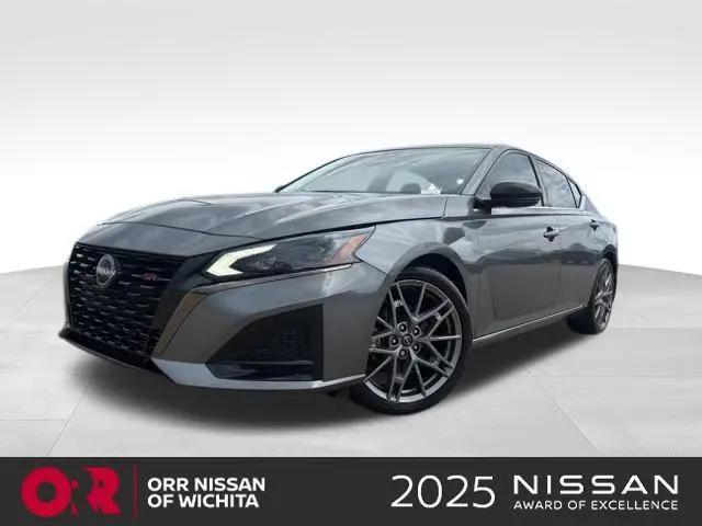 2023 Nissan Altima SR VC-Turbo FWD for sale in Wichita, KS