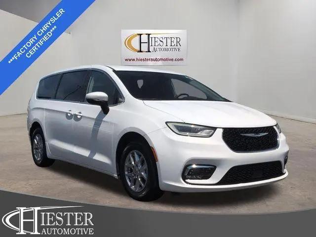 2023 Chrysler Pacifica Touring L for sale in Sanford, NC