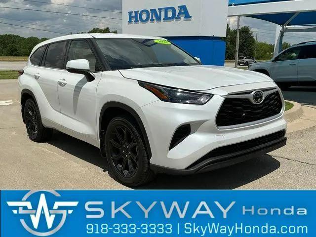2022 Toyota Highlander L for sale in Bartlesville, OK