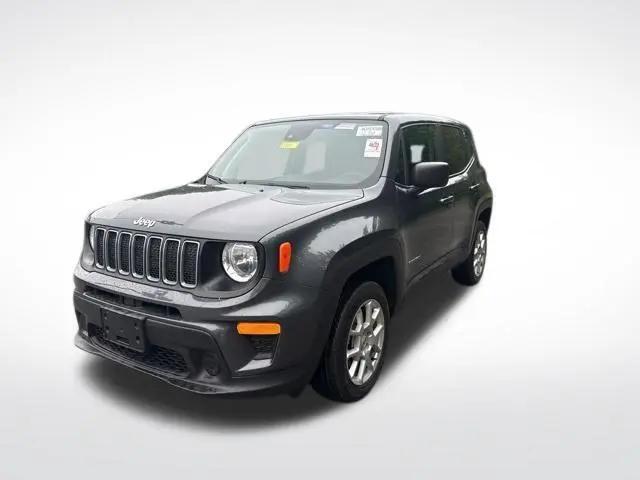 2023 Jeep Renegade Latitude 4x4 for sale in Radcliff, KY