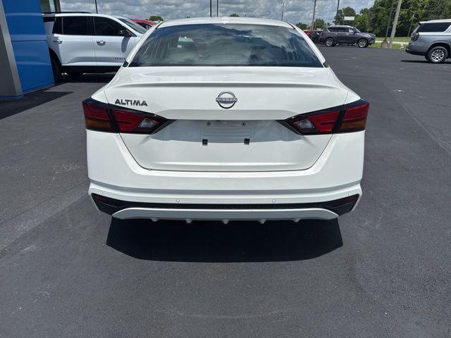 2025 Nissan Altima SV FWD